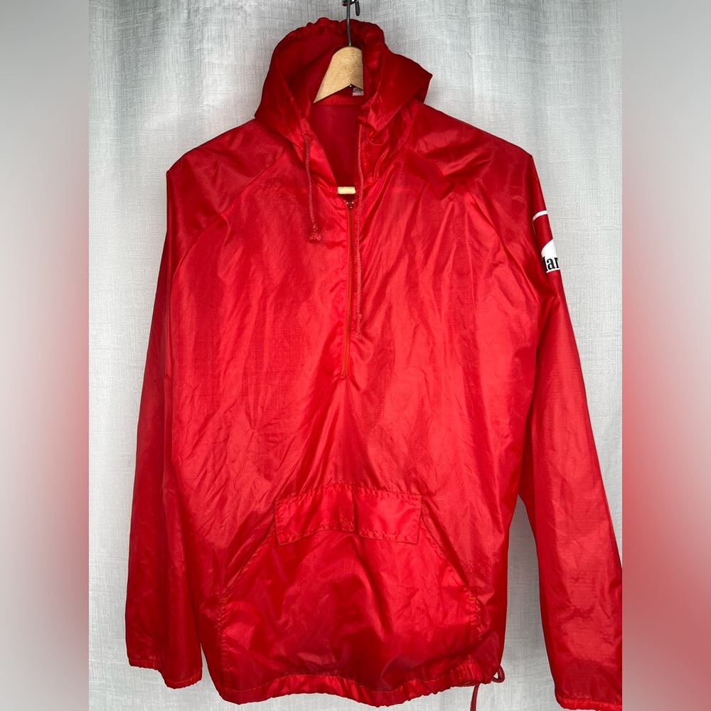 Vtg red Marlboro light windbreaker large rain jacket